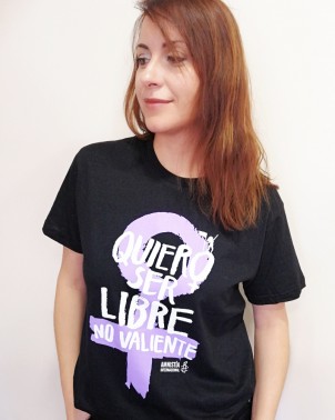 Camiseta feminista color negro Amnistía Internacional unisex