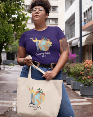 Camiseta y bolsa ecofeminista Amnistía Internacional